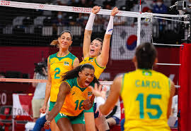 Após o susto, o brasil entrou na quadra para vencer o quarto set e acabar com a graça do adversário. Fgnvkq9ebxaadm