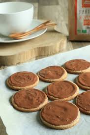 Recettes Healthy Description Granola Maison Au Chocolat Au Lait Ig Plus Bas Granola Maison Recette Healthy Chocolat Au Lait