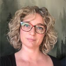 Vandaag mijn eerste werkdag als Site Manager. Ik kijk ernaar uit om weer  elke dag bezig te mogen zijn met zonne-energie. 🌞 Afgelopen week startte  ik al met de eerste theorie en