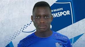 Spor toto süper ligin son haftalarında geldiğimizde 33. Buyuksehir Belediye Erzurumspor Dan Flas Ackah Karari