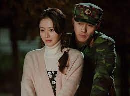 Recreating the north korea scenes as well as the lavish outfits that son's heiress character wears. Crash Landing On You Couple Hyun Bin And Son Ye Jin Dating In Real Life The Star