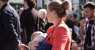 Vesti bune pentru femeile care au cel putin trei copii: Se SchimbÄƒ Regulile De IeÈ™ire La Pensie A Mamelor Cu 5 È™i Mai MulÈ›i Copii