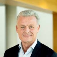 Eva Molenberg-Vasas Email & Phone Number