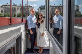 Check spelling or type a new query. Szentkiralyi Alexandra A Dunakanyar Napijegyet Ajanlja Mandiner
