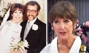 The pain is overwhelming' Anita Harris' husband Mike Margolis diagnosed  with Alzheimer's