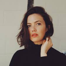 Versatile Soft And Polished The Softly Blurred A Line Bob Is Summer S Breakout Haircut Of Choice Bobs Haircuts Bob Hairstyles Mandy Moore Hair