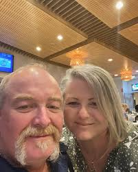 Megan Farthing (@meg_live_love_life) • Instagram photos and videos