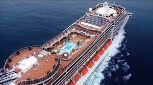 3274 passengers (3971 with upper beds). Das Beste Der Msc Fantasia Youtube