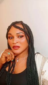 Vidéos de Sarah Warda France 🇫🇷 (@halla.maissane) avec أرض السمر