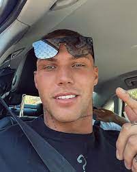 Danny bibby will be sure to turn heads when he arrives and he's. 51psc0vhiyjglm