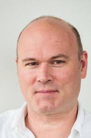 Ian Davison's Instagram, Twitter & Facebook