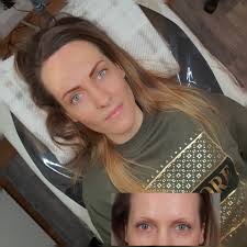 Get ready to wake up every morning with perfectly shaped and defined  eyebrows! 🔥 Say goodbye to the hassle of using a pencil every day, because  soft powder brows are the way