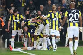 Demir grup sivasspor'un puanı ise 10 oldu. Fenerbahce 2 1 Demir Grup Sivasspor Fenerbahce Spor Kulubu Resmi Arsiv Sitesi