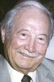 Flores, 105, founded the Alamo Music Co.