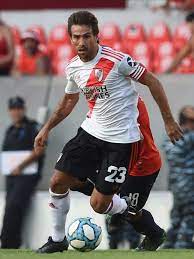 Leonardo ponzio ultimate defensive show 2016 hd river plate. La Camiseta Del Capitan Leo Ponzio Autografiada Bien De Bien Subastas
