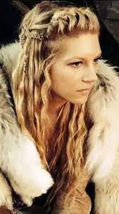 Katheryn Winnick Lagertha Hair Appreciation In 2021 Viking Hair Hair Styles Lagertha Hair