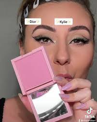 What do you think? Tell me in the comments 🚨🚨🚨 , I feel like the Kylie  blush is SO GOOD! It’s more pigmented than the original formula and so  smooth 👏🏻✨💖 , @kyliecosmetics blush