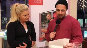 Thiel hatte während ihrer jugend übergewicht. Fit Und Stark Instagram Star Sophia Thiel Im Interviewvideo Nordbayern De