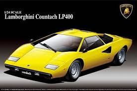 W roku wprowadzenia samochodu do sprzedaży, ferruccio lamborghini sprzedał swoją fabrykę, a w 1978 firma ogłosiła bankructwo. 1 24 Lamborghini Countach Lp400 Aoshima