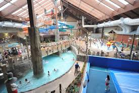 Six Flags Great Escape Lodge With Indoor Water Park Yayyyy Love The Great Escape Lake George Water Park Winter Family Vacations Indoor Waterpark