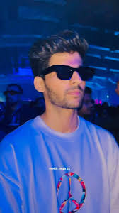 Watch till end 🗿🥔, I like Techno music 🕊️, Lekin.. cant stop thinking  about @diljitdosanjh concert , 💫, Send this to your Bollywood Crazy Friend  ♥️, [ Techno music, Bollywood, Fun video just for ...