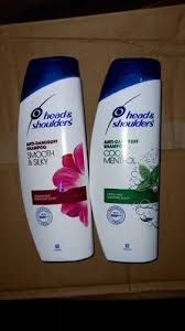 Head & Shoulders Anti Dandruff Shampoo Smooth & Silky Men & Women (340 Ml)