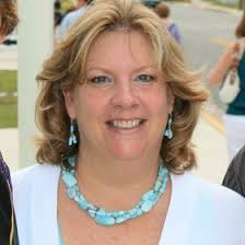 Debbie Lowe (pearlgirl24)