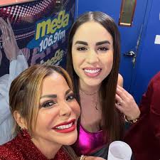 Estamos listos y en buena compañía en La Mega VIP con @shalimarrivera No se  lo pierdan HOY Sábado de 4-6pm en el 106.9FM #alomalavestyle #lamegavip  #shalimarrivera #wanda #malavez #radio #fm #lamega #colegas #