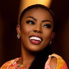 Derrick Dodoo's Instagram, Twitter & Facebook