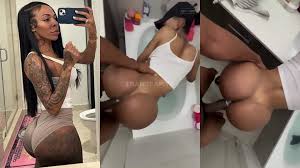 Shesoobitchyy Taking Long BBC In Doggystyle Onlyfans Leaked Video -  Shesoobitchyy Trans Fap