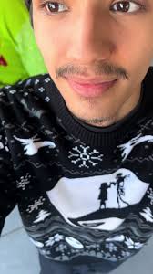 Christmas Time at Dennys ! You know we had too ! #christmas  #christmastiktok #worklife #dance #coworkers #coworkersbelike #serverlife  #server #fyp #fypシ #fypシ゚viral #fypage