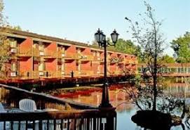 See 398 traveler reviews, 186 candid photos, and great deals for the lakeside inn, ranked #2 of 2 hotels in wakefield and rated 3 of 5 at tripadvisor. Waterbird Lakeside Inn In Chesterton Usa Lets Book Hotel