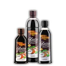 La glassa all'aceto balsamico di modena prodotta della acetaia del casato bertoni è un delizioso condimento per molti cibi, esalta il sapoere delle carni e delle pietanze. Acetieri In Modena 1912 Aceto Balsamico E Glassa Monari Federzoni