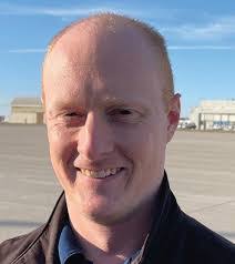 Dan Morelli's Instagram, Twitter & Facebook