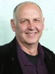 Nick Searcy