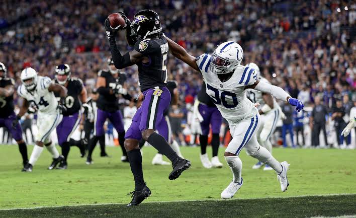 Ravens fall short of rushing record in comeback win over Colts | Daily Sabah