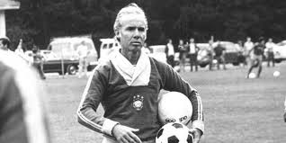 One of them was replaced by wilson piazza, who had been playing as a defensive midfielder. Zagalo Recordista De Jogos No Comando Da Selecao Confederacao Brasileira De Futebol