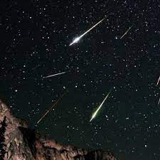 Embora hoje em dia associemos estes meteoros ao rasto de poeiras deixado pelo cometa 96p/machholz, nem sempre foi assim. Chuva De Meteoros Liridas Tera Pico Na Terra Nesta Semana