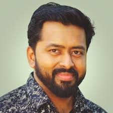 A 25-year-old follower recently messaged me asking for networking advice  before attending a big professional event. Here are the 5 pieces of advice  I shared: First off, in your 20s, I think