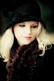 Biography — Ashleigh Adams