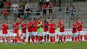 Liga bank eg filiale freiburg herrenstr. Wiesbaden Im Doppelten Alu Pech Freiburg Ii Holt Einen Punkt Bei Der Premiere Kicker