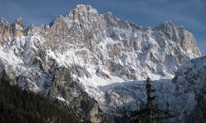 Àlie) is a village and comune in the province of belluno in the italian region of veneto. Wohnungen Il Nido Sul Civetta Alleghe Dolomiti Il Nido Sul Civetta