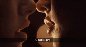 Kiss Good Night Gif Kiss Goodnight Kissing Discover Share Gifs Good Night Kiss Couple Good Night Hug Good Night Couple