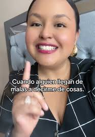 Karla Nava (@karlaaanava)