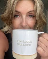 Connie Capes's Instagram, Twitter & Facebook