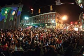 Learn about traditions and history of this spookiest of the holidays, dating back to the ancient celts. 23 Cheap And Free Halloween Events Nationwide Cheapism Com