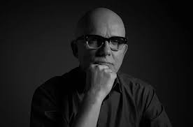 O sucesso te engana, o fracasso te ensina', diz Bruno Barreto