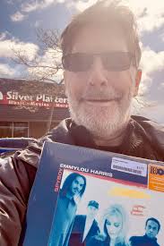 Emmylou Harris $ Linda Ronstadt