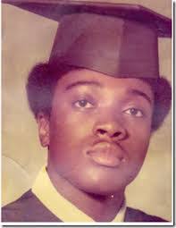 Maurice Staton's Instagram, Twitter & Facebook