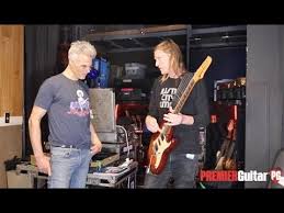You will receive a verification email shortly. 10 Professional Musicians Who Play Inexpensive Guitars Stringjoy